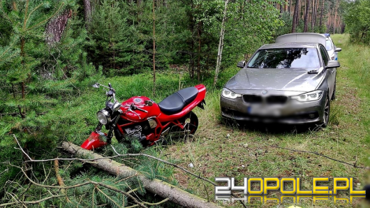 Uprawnień nie posiadał, narkotyki już tak. Pościg za 28-letnim motocyklistą (WIDEO)