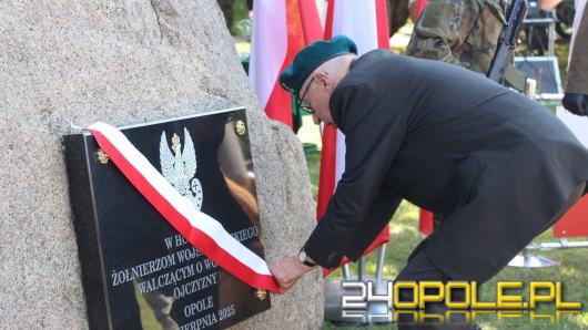 Nowa tablica w Opolu upamiętnia Żołnierzy Wojska Polskiego