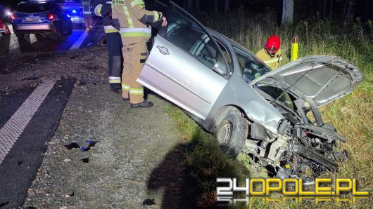 Wypadek na DK45. Kierowca w szpitalu