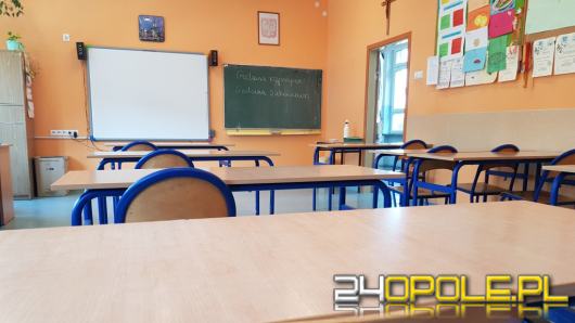 Nowy przedmiot, masowe rezygnacje. Uczniowie nie chcą edukacji zdrowotnej? SONDAŻ