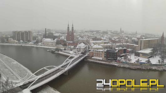 Pierwszy śnieg w Opolu. Białe krajobrazy tylko na chwilę