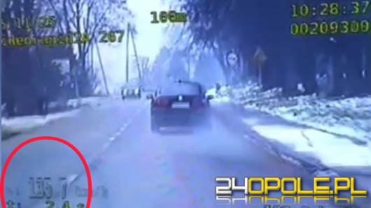135 km/h w obszarze zabudowanym - kierowca stracił prawo jazdy