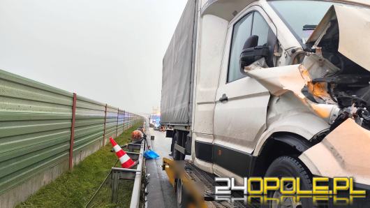 Kolizja busa z ciężarówką na A4 - utrudnienia trwały ponad godzinę. Silna mgła na drogach