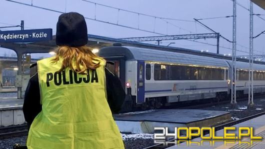 15-letni Czech zasnął w pociągu i obudził się po polskiej stronie granicy