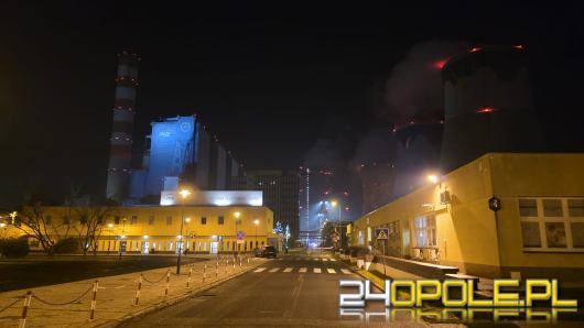 Awaria w Elektrowni Opole. Straż pożarna prowadzi działania