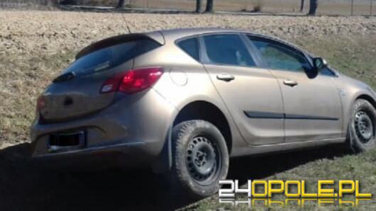 Nietrzeźwy kierowca wjechał do rowu. Miał 1,5 promila