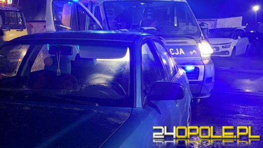 Niesprawne światła zdradziły kierowcę bez uprawnień