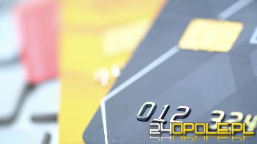 Jak sprawdzić, z jakiego banku jest numer konta i kiedy dojdzie przelew?