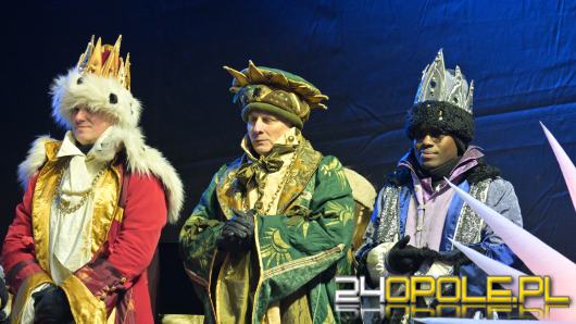 Trzej Królowie przeszli ulicami Opola. Orszak po raz trzynasty