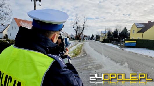 102 km/h w terenie zabudowanym. 80-latek stracił prawo jazdy