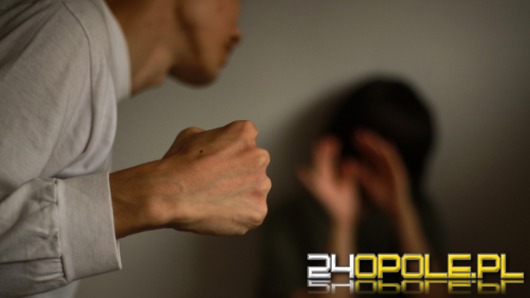 40-latek zatrzymany za znęcanie się nad bliskimi