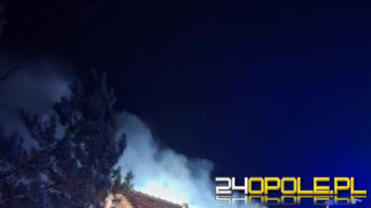 34-latka i dwoje dzieci podtrute tlenkiem węgla. 74-letni mężczyzna nie żyje