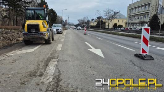 Utrudnienia na ul. Batalionów Chłopskich. Trwa budowa chodnika i drogi rowerowej