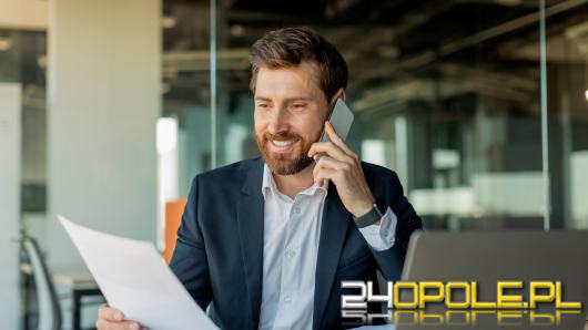 Czy w dobie digitalu papier ma jeszcze sens? 4 sytuacje, gdy Twój biznes zyska dzięki ulotkom