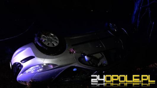 Pijana 26-latka zakończyła nocną przejażdżkę rowie 