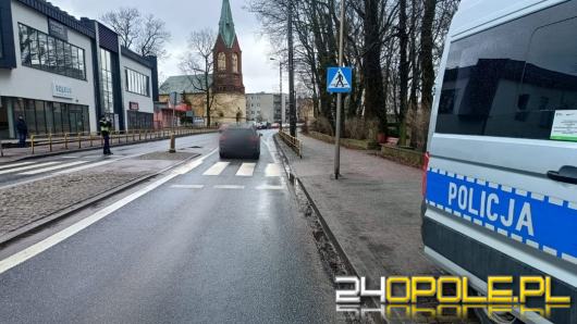 Potrącenie na przejściu w Strzelcach Opolskich. 21-latek w szpitalu