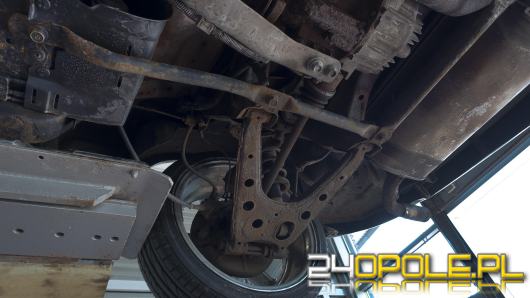 Fikcyjne badania techniczne pojazdów. Czterech diagnostów z zarzutami