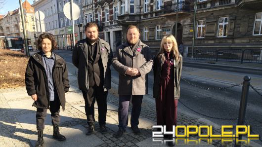 Razem chce powrotu przejścia przy Solarisie. Będzie zbiórka podpisów