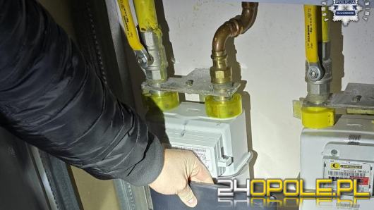 Zapukali w nocy do mieszkania, pobili mężczyznę i ukradli mienie