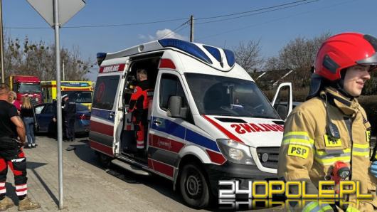 Zderzenie z udziałem karetki w Opolu. Jedna osoba poszkodowana