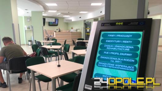 Polska wypłaca obcokrajowcom coraz mniej pieniędzy z programu 800 plus