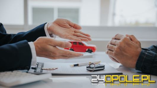 Czy służbowy samochód może pomóc zbudować przewagę na rynku pracy? 