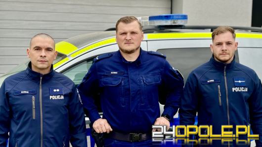 Policjanci wracający ze szkolenia pomogli rowerzyście, który miał atak epilepsji