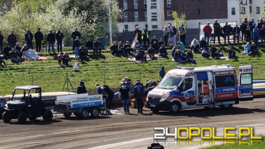 Groźny wypadek na żużlu w Opolu. Motocykl wpadł na trybuny