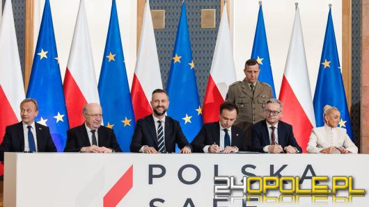 Polska podpisała umowę w ramach SAFE. Do kraju ma trafić 43,7 mld euro na obronność