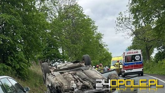 Zderzenie czterech aut pod Głubczycami. Sześć osób trafiło do szpitala