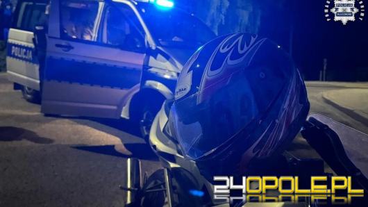 17-latek zatrzymany nocą. Jechał skuterem po alkoholu, miał przy sobie narkotyki