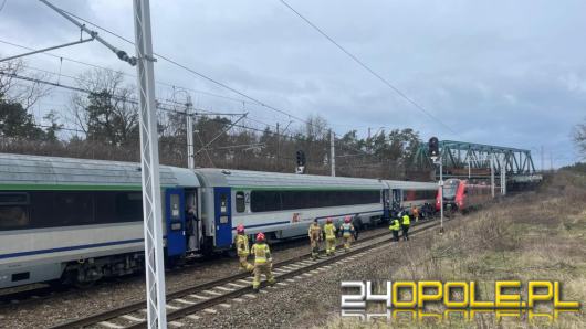 Kilkuset pasażerów objętych ewakuacją po zdarzeniu na linii kolejowej