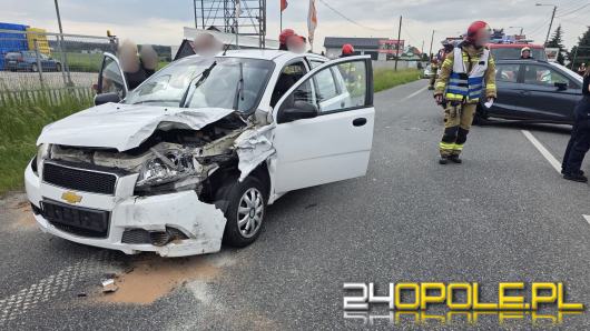 Kolizja dwóch aut na DK94 w rejonie Nakła