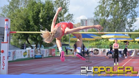 Jubileuszowy Festiwal Skoków w Opolu. Na stadionie rywalizuje mocna obsada