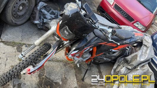 Cross uderzył w quada na leśnej drodze. Jadna osoba trafiła do szpitala