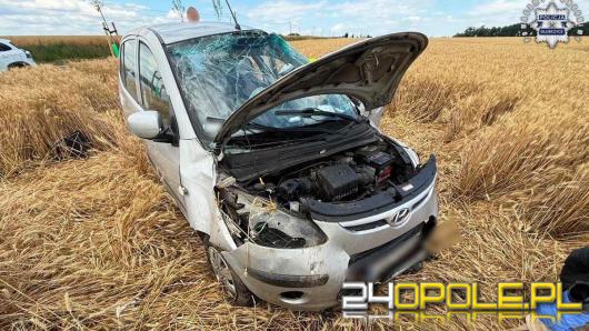 Hyundai to nie traktor. 74-latek z ponad 3 promilami zakończył jazdę na polu