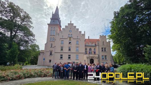 Zabytkowy pałac w Woskowicach Małych po kompleksowej rewitalizacji