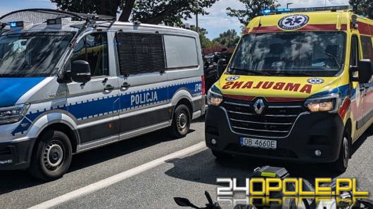 Nie ustąpił pierwszeństwa motorowerzyście. Policjanci ruszyli z pomocą