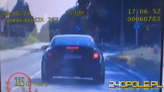Chciała zaimponować "fajnym chłopakom" swoją jazdą BMW