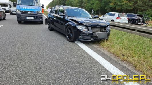 Trzy zdarzenia na A4. Dachowanie i kolizje na obu jezdniach