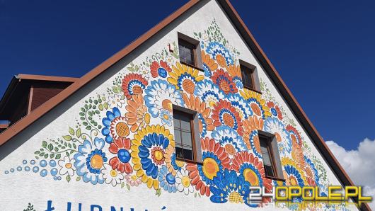Nowa ścieżka i mural w Łubnianach. Dwie inwestycje w jednej miejscowości