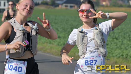 Ponad 21 kilometrów ulicami Opola. Półmaraton przyciągnął biegaczy i kibiców