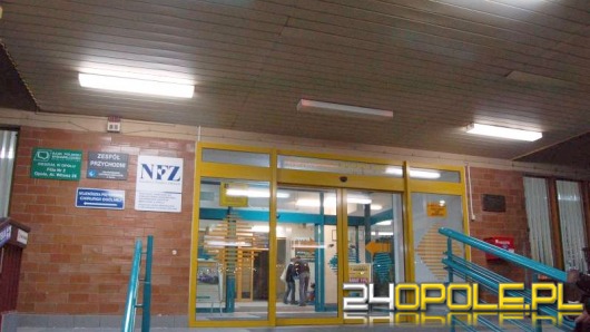 Chirurdzy zszyli pęknięte serce