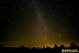 Geminidy rozświetlą grudniowe niebo. Najbardziej widowiskowy deszcz meteorów już w ten weekend