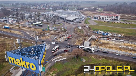 Uwaga kierowcy. Ograniczenie wysokości przy Makro