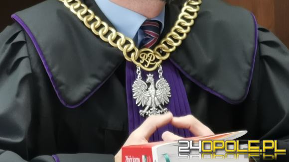 Policjant uznany za winnego nadużycia siły podczas dwóch interwencji - zapadł wyrok