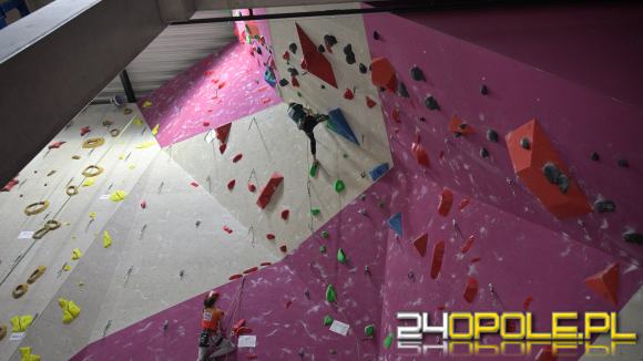 Wspinaczka na czas i precyzję. Zawodnicy rywalizują o Puchar Prezydenta Opola