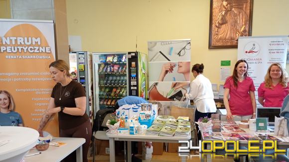 Dzień otwarty w szpitalu w Strzelcach Opolskich. Przyszli rodzice zajrzeli na oddziały