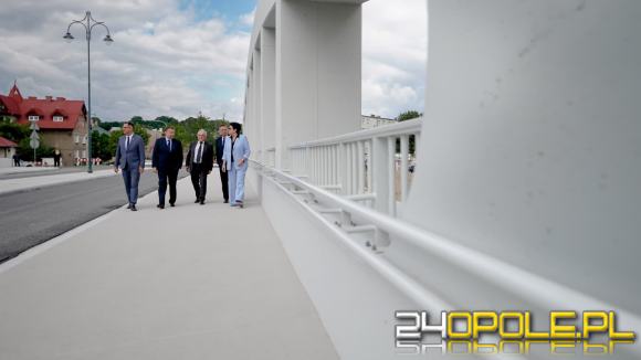 Nowy most w Głuchołazach już przejezdny. Pełny ruch od listopada