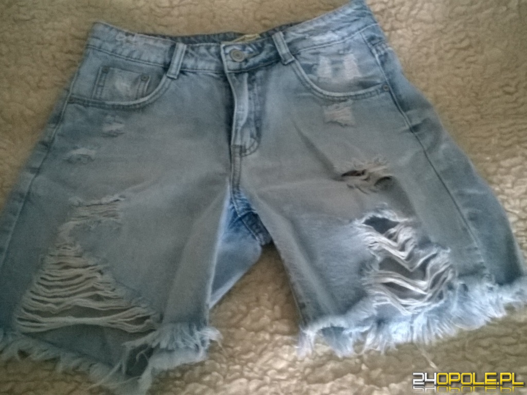 damskie spodenki jeans z dziurami